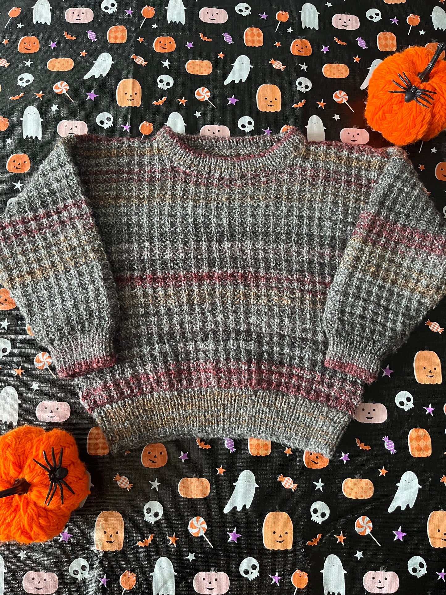 Size 2-3 Years, Spooky Season Jumper