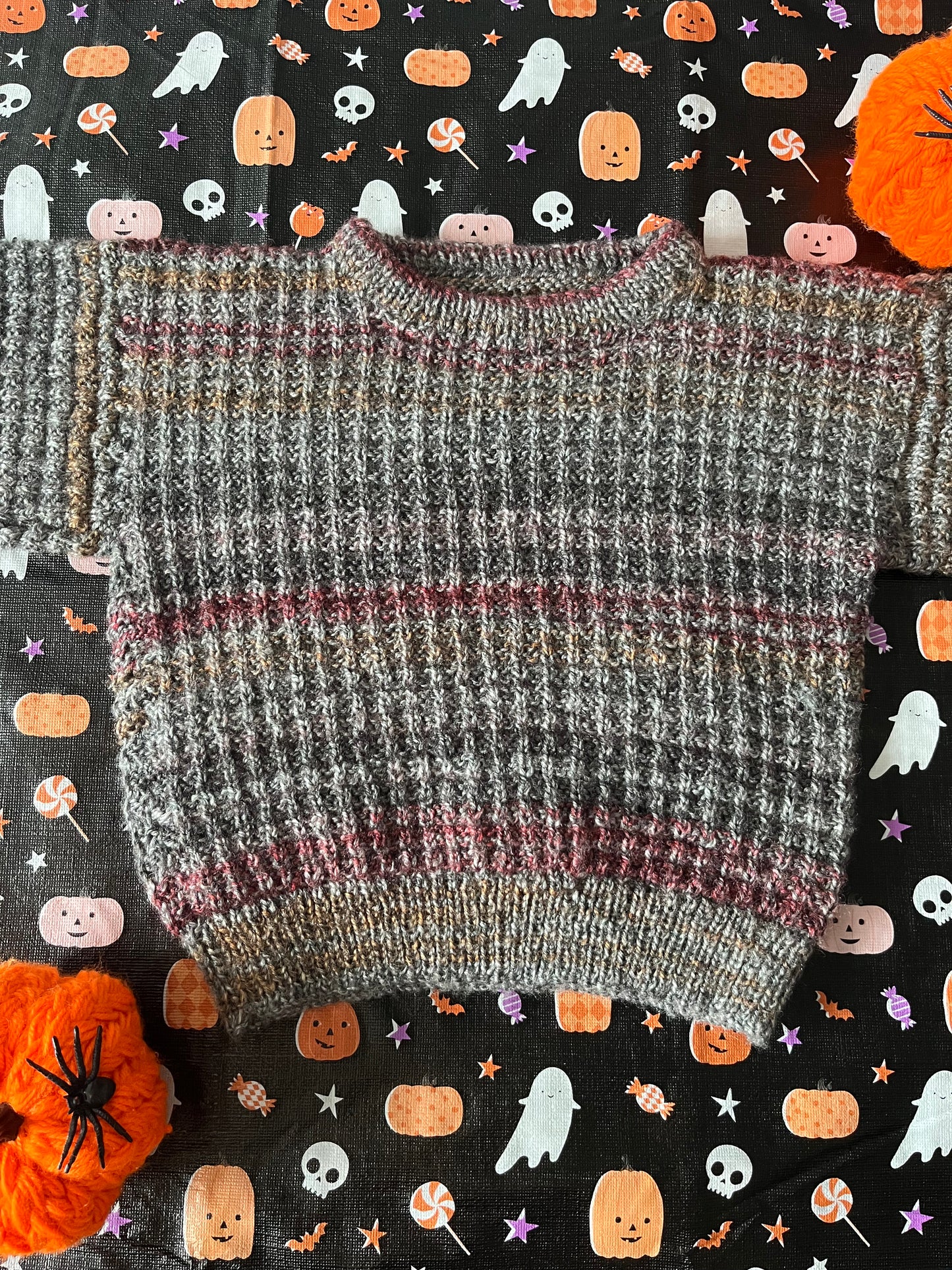 Size 2-3 Years, Spooky Season Jumper