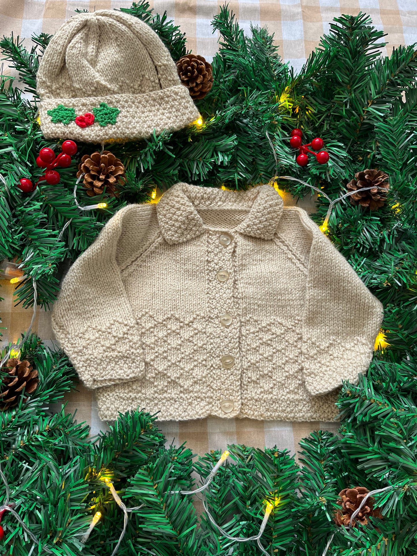 Size 3-6 Months, Robin & Holly Cardi & Hat Set