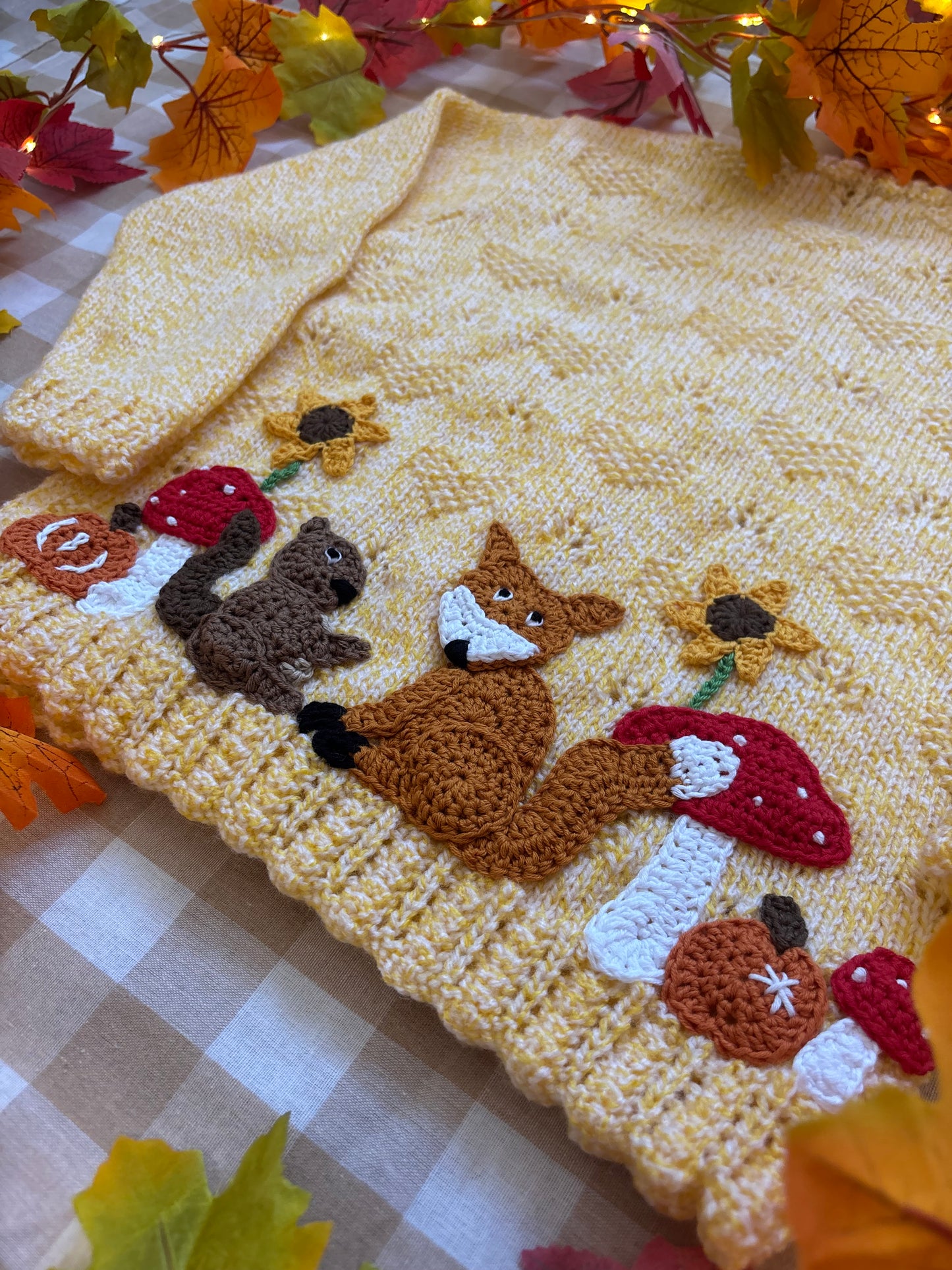 Size 6-8 Years, Woodland Animals, yellow Cardi