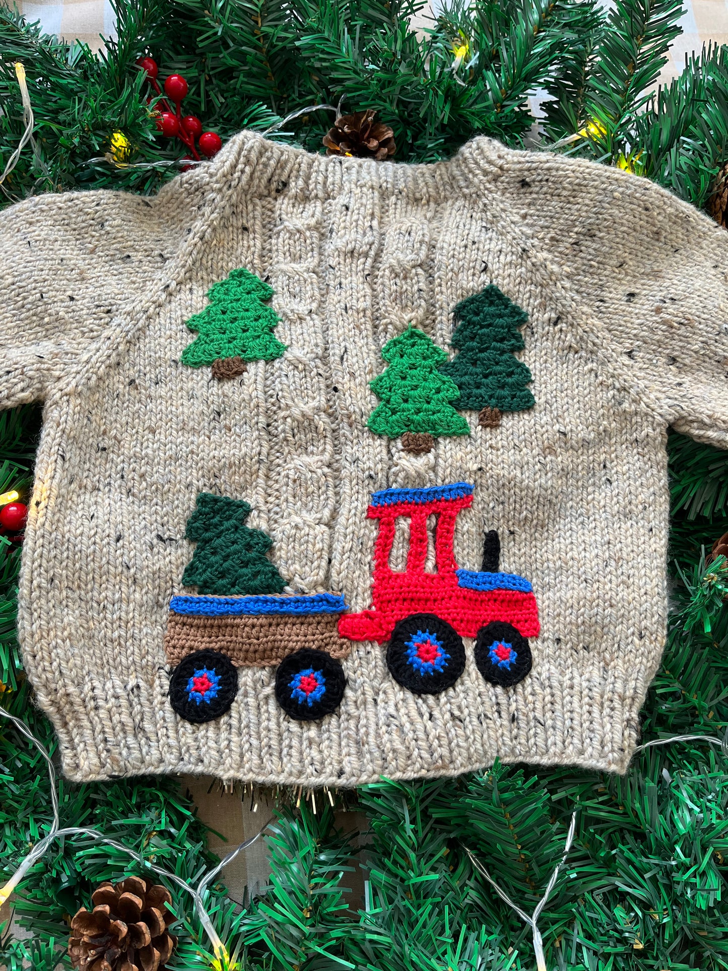 Size 2-4 Years, Rustic Tractor & Christmas Tree Beige Fleck Jumper