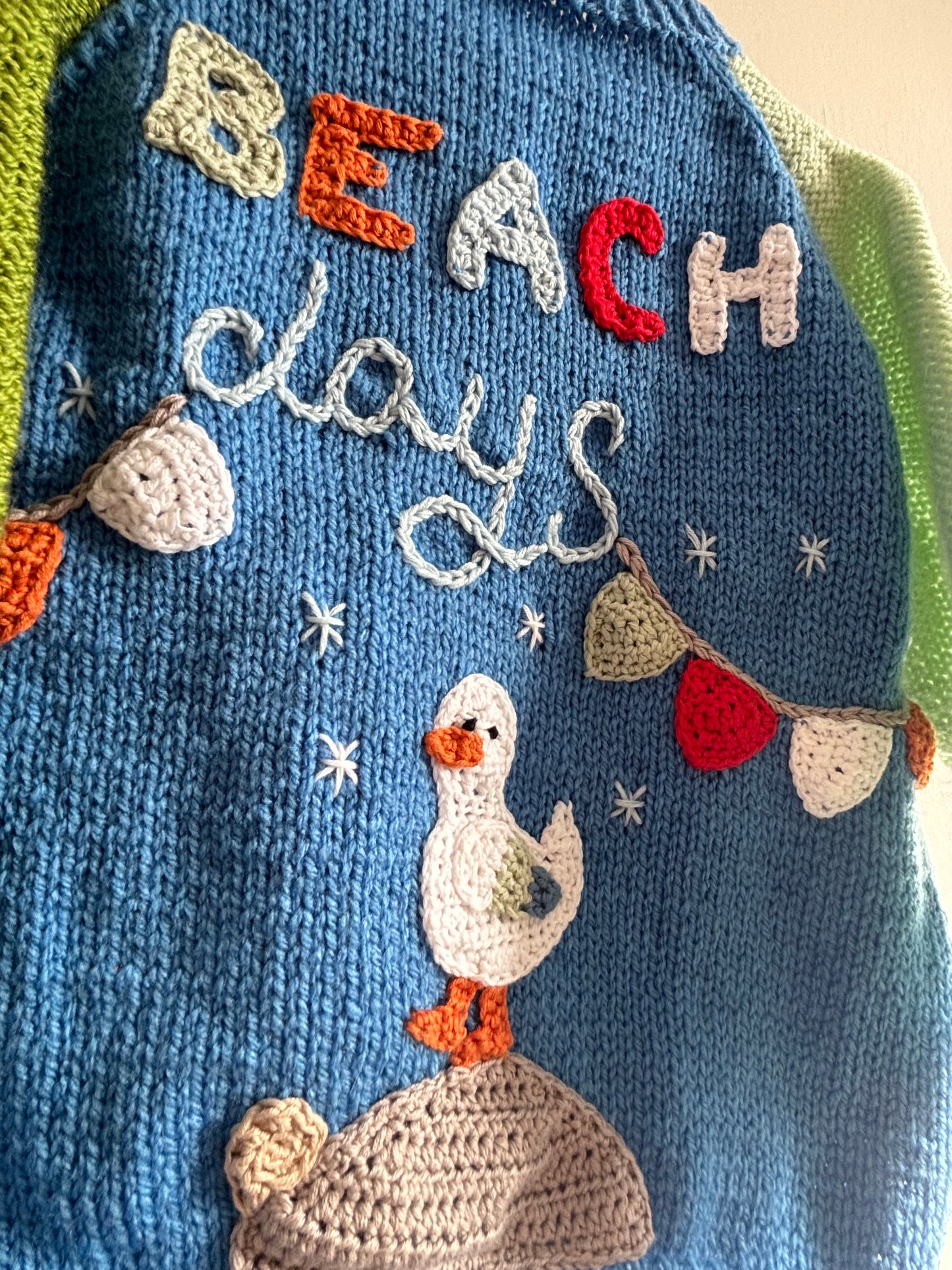 Size 3-4 Years, Beach Days, seagull, crab & ice cream