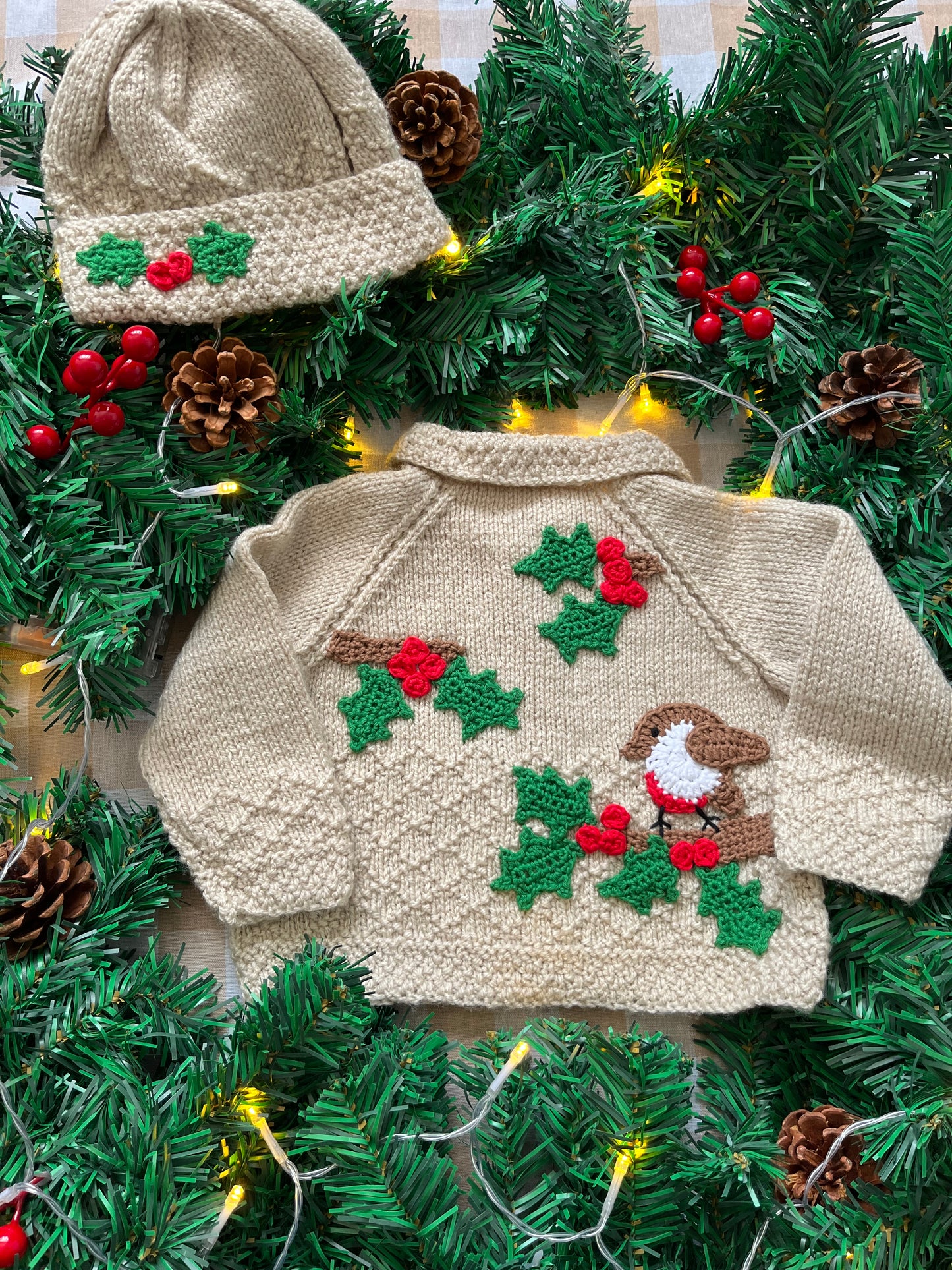 Size 3-6 Months, Robin & Holly Cardi & Hat Set