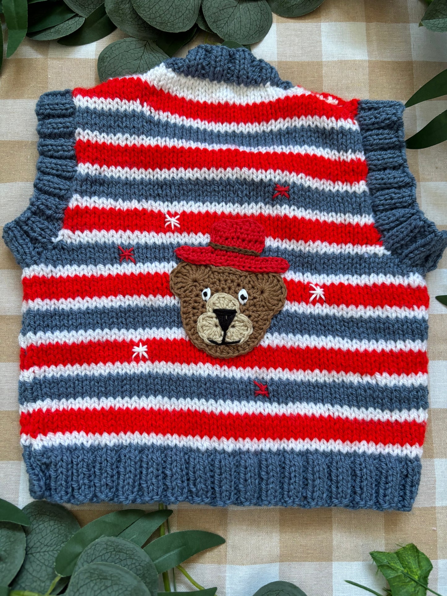 Size 6 Months, Stripe Bear Gillet