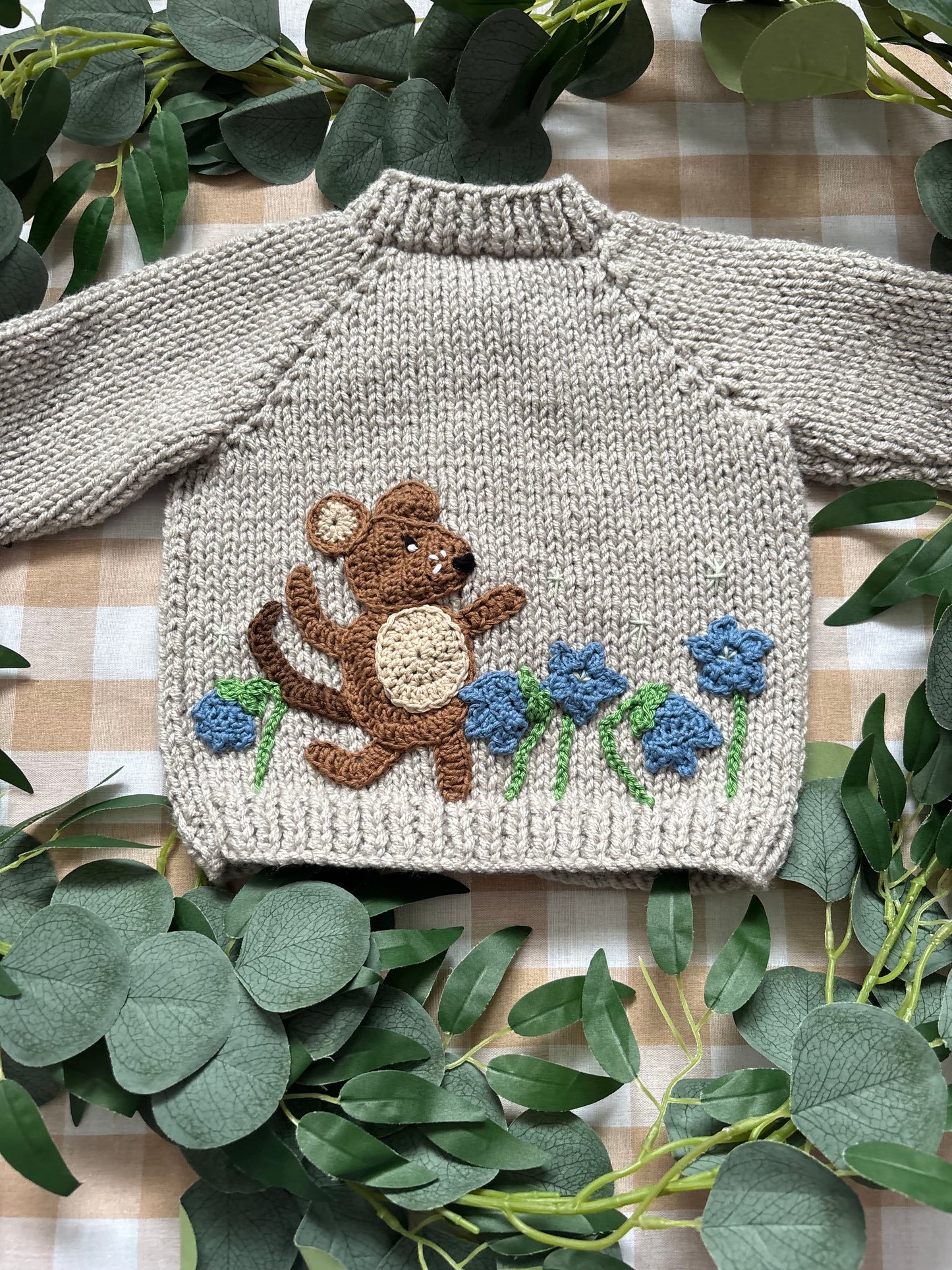Size 6-12 Months, Spring Mouse, Beige Chunky Cardi
