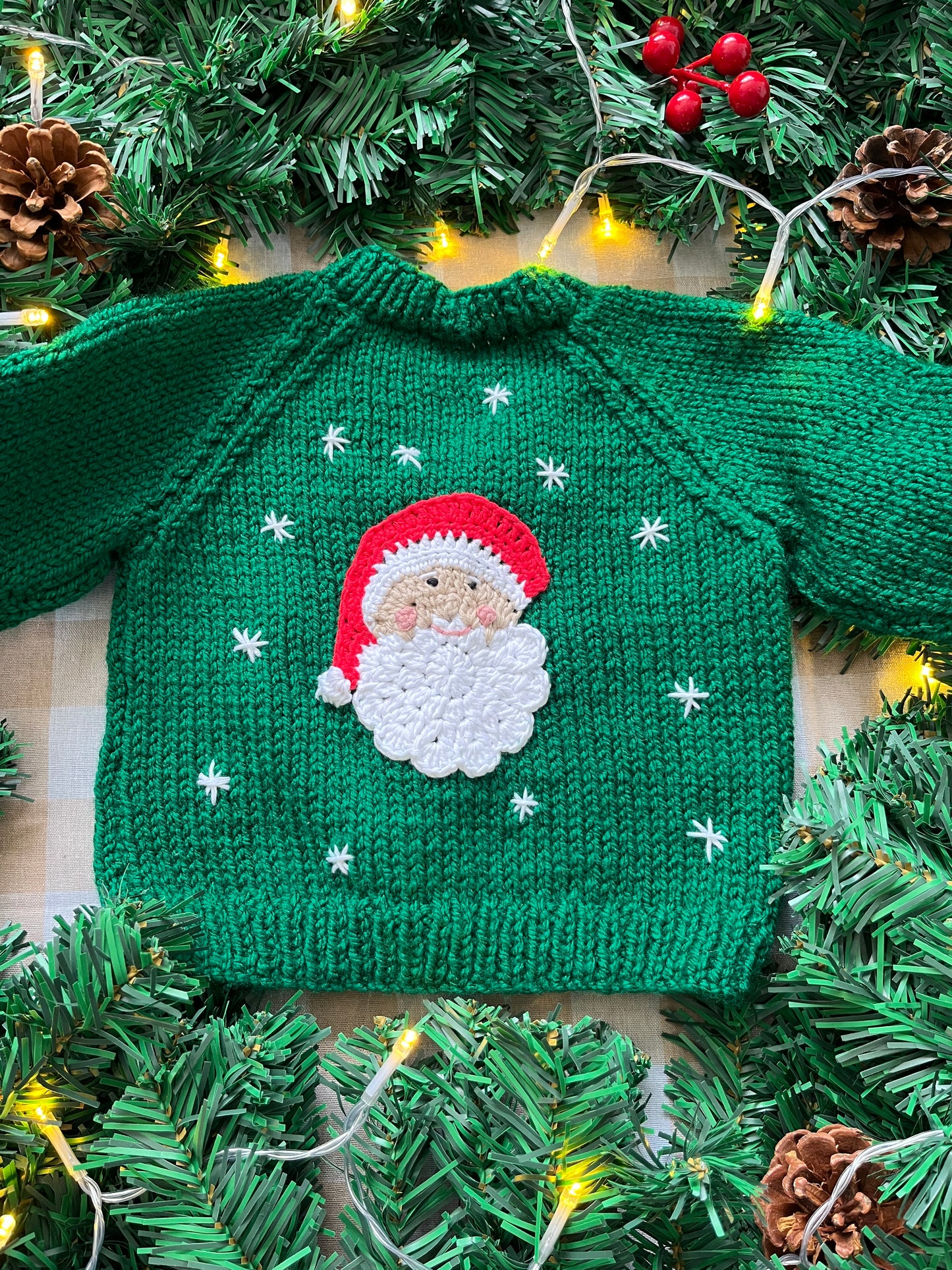 Size 3-6 Months, Green Hand Knitted Cardi, Santa design