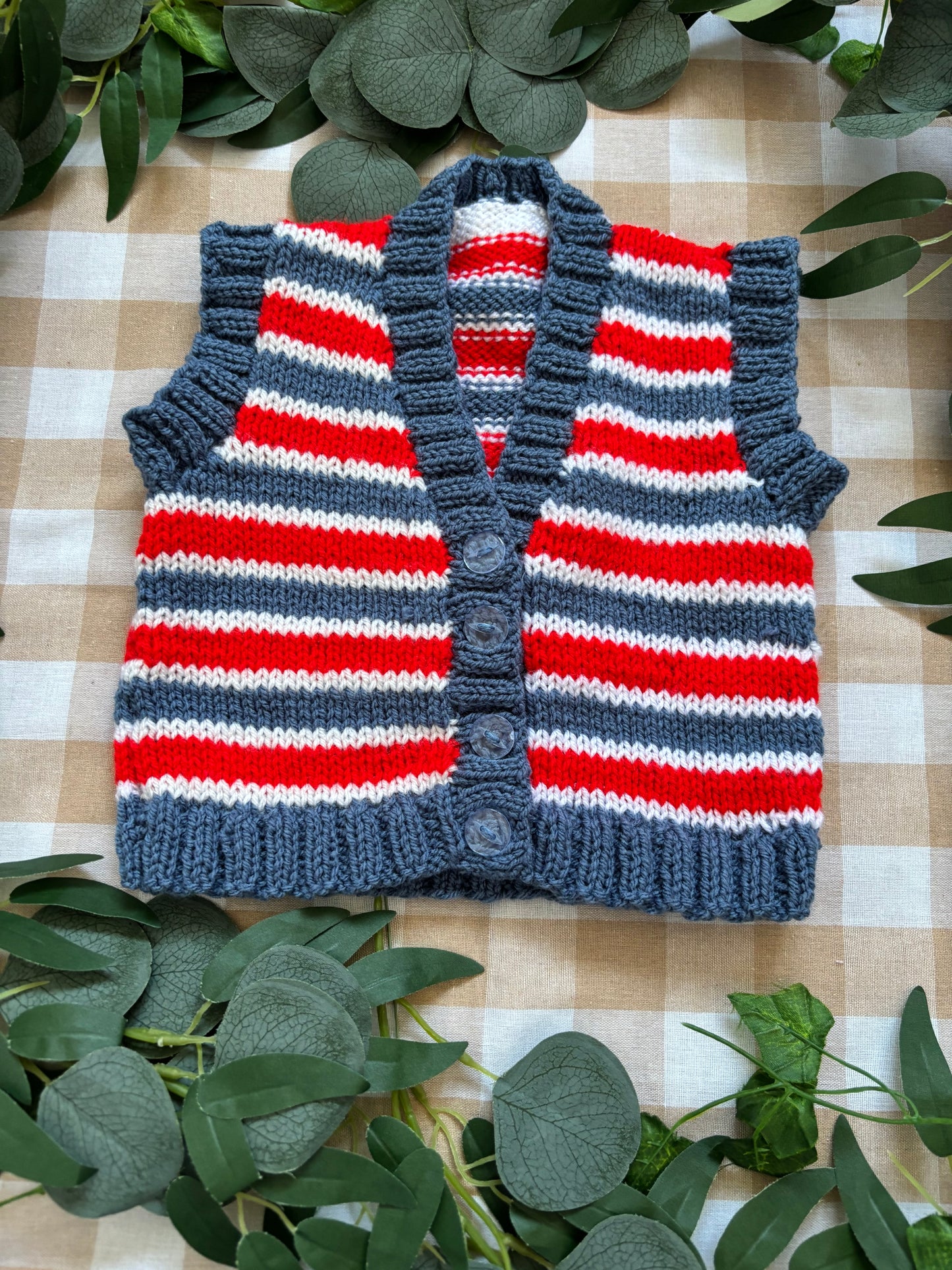 Size 6 Months, Stripe Bear Gillet
