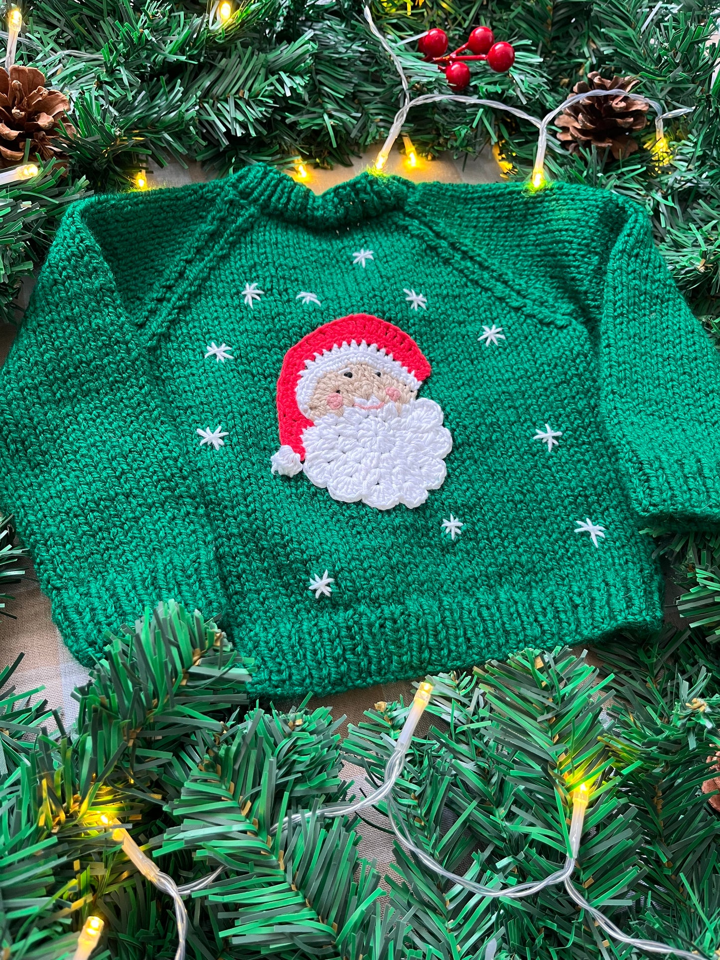 Size 3-6 Months, Green Hand Knitted Cardi, Santa design