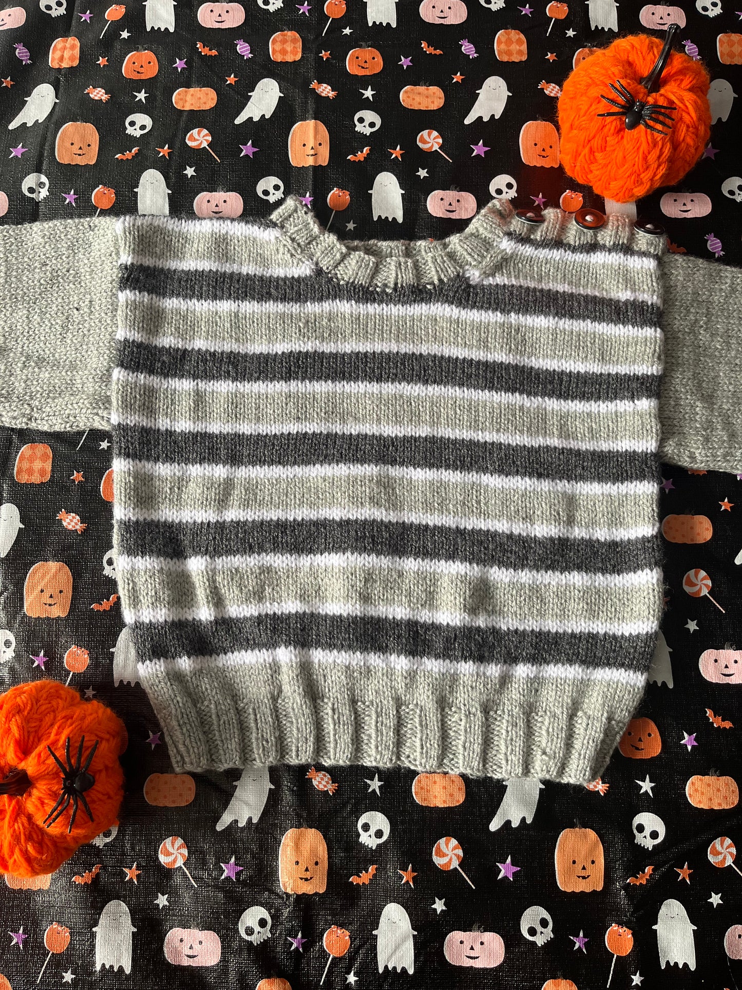 Size 2-3 Years, Boo Crew, Grey Stripe Jumper