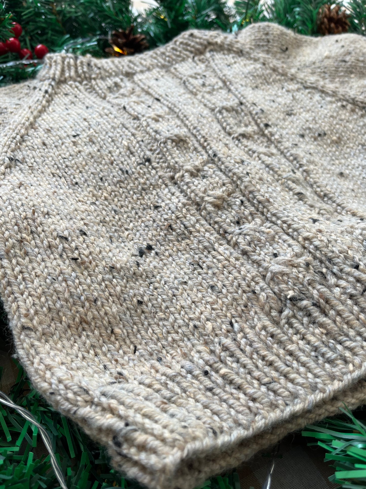 Size 2-4 Years, Rustic Tractor & Christmas Tree Beige Fleck Jumper