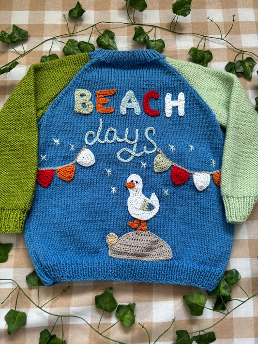 Size 3-4 Years, Beach Days, seagull, crab & ice cream