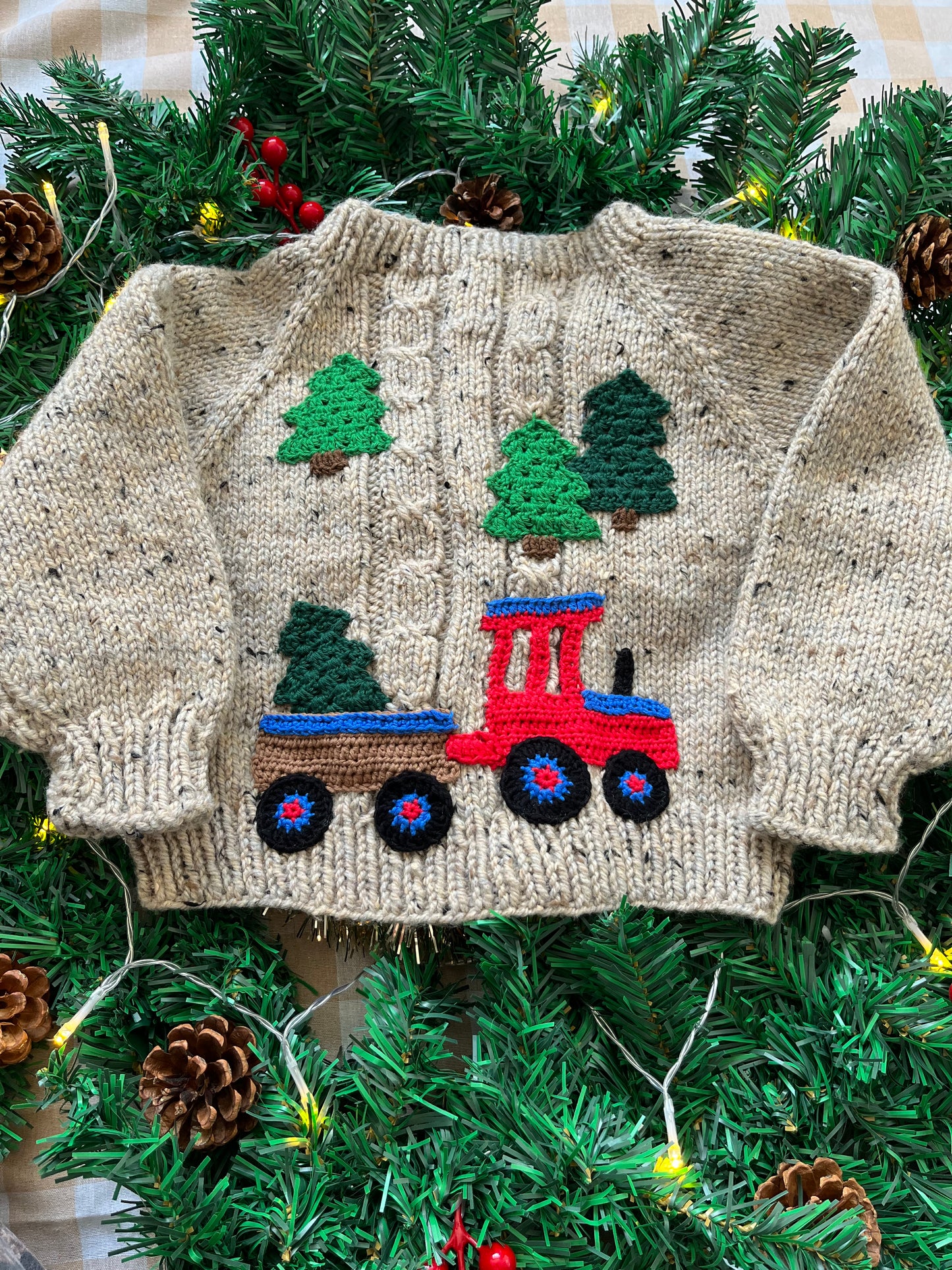 Size 2-4 Years, Rustic Tractor & Christmas Tree Beige Fleck Jumper